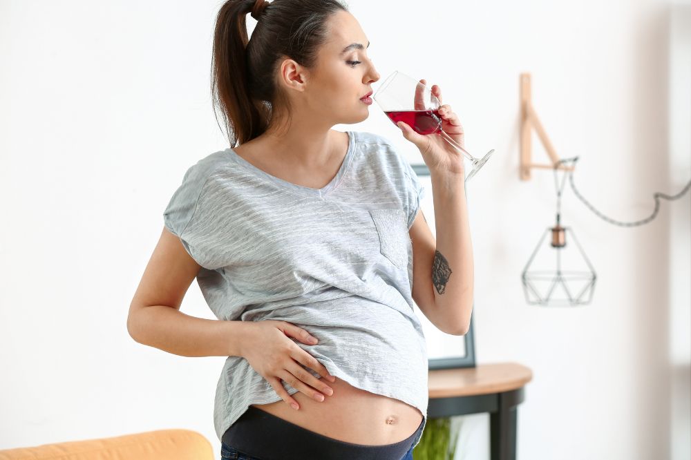 Jak alkohol działa na kobiety w ciąży?