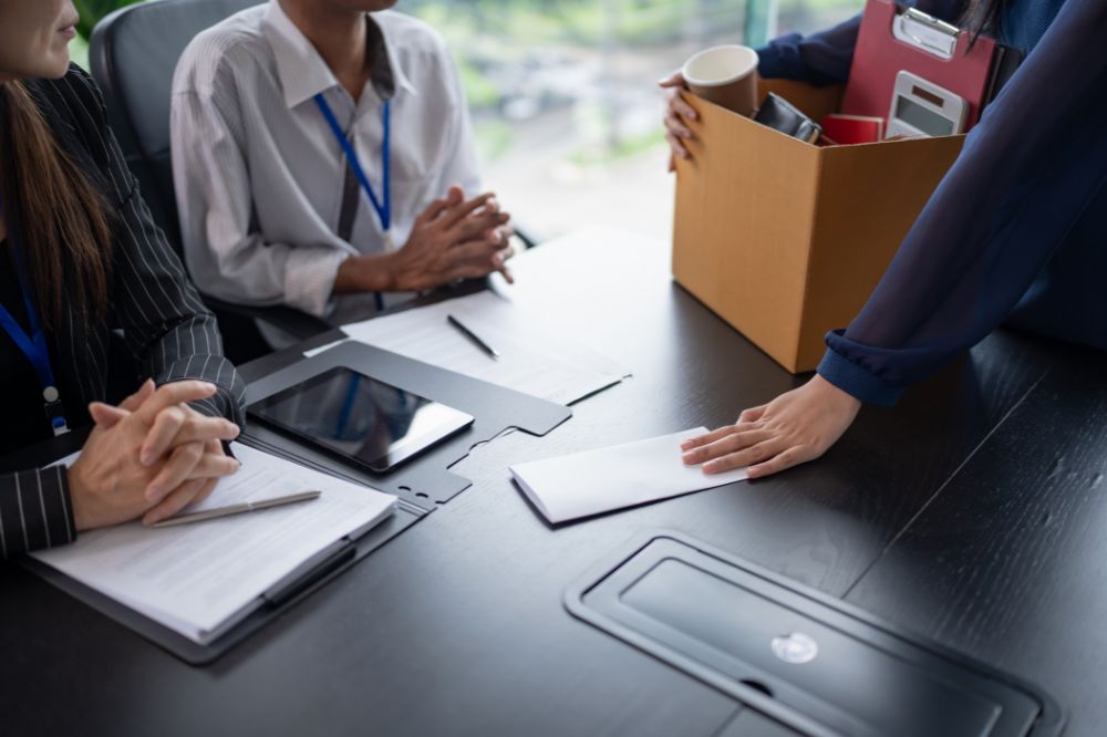 Quiet Quitting a zdrowie psychiczne – stawianie granic czy ucieczka